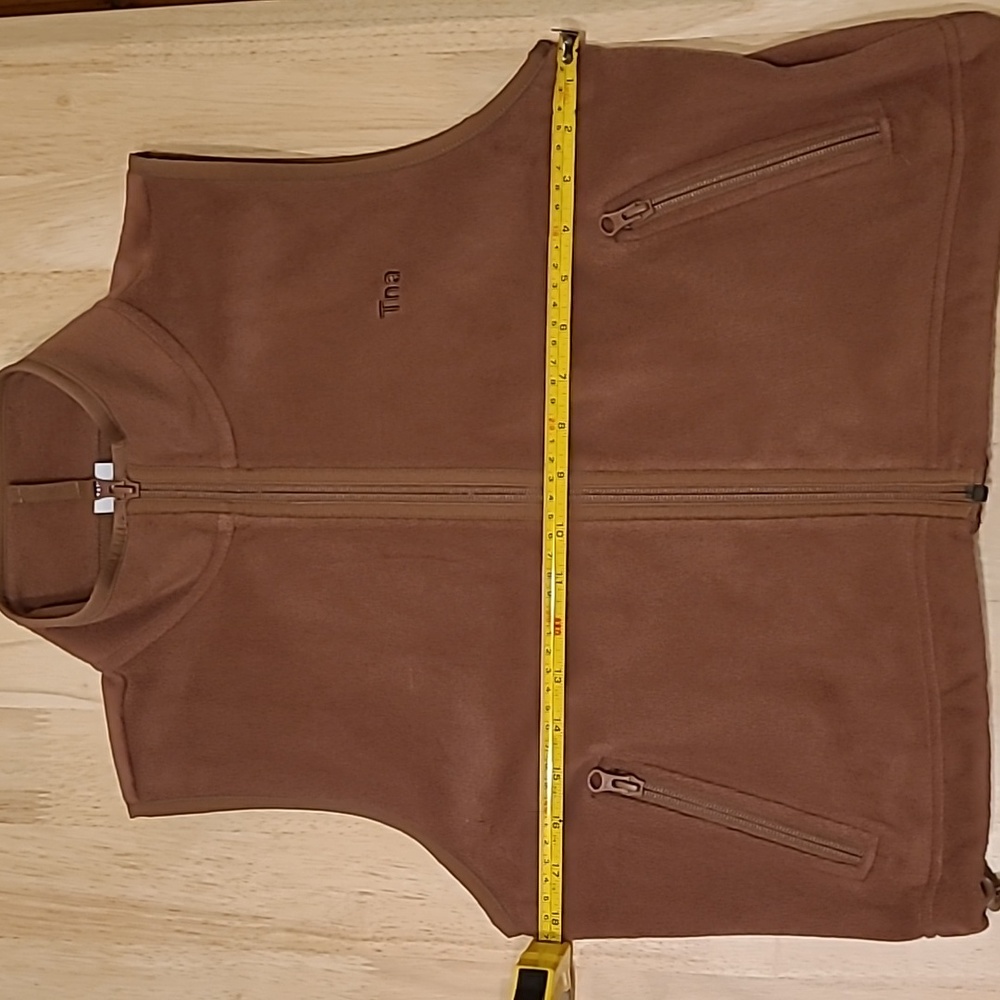 TNA fleece vest